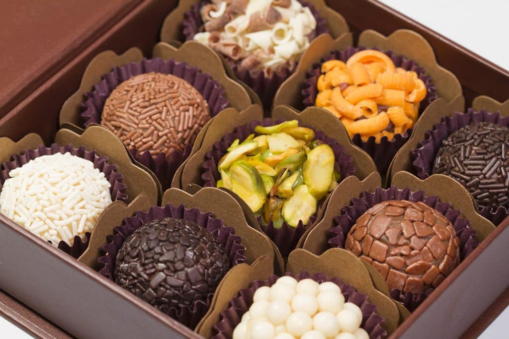 Curso de Brigadeiros Gourmet - Aula Gr\u00e1tis