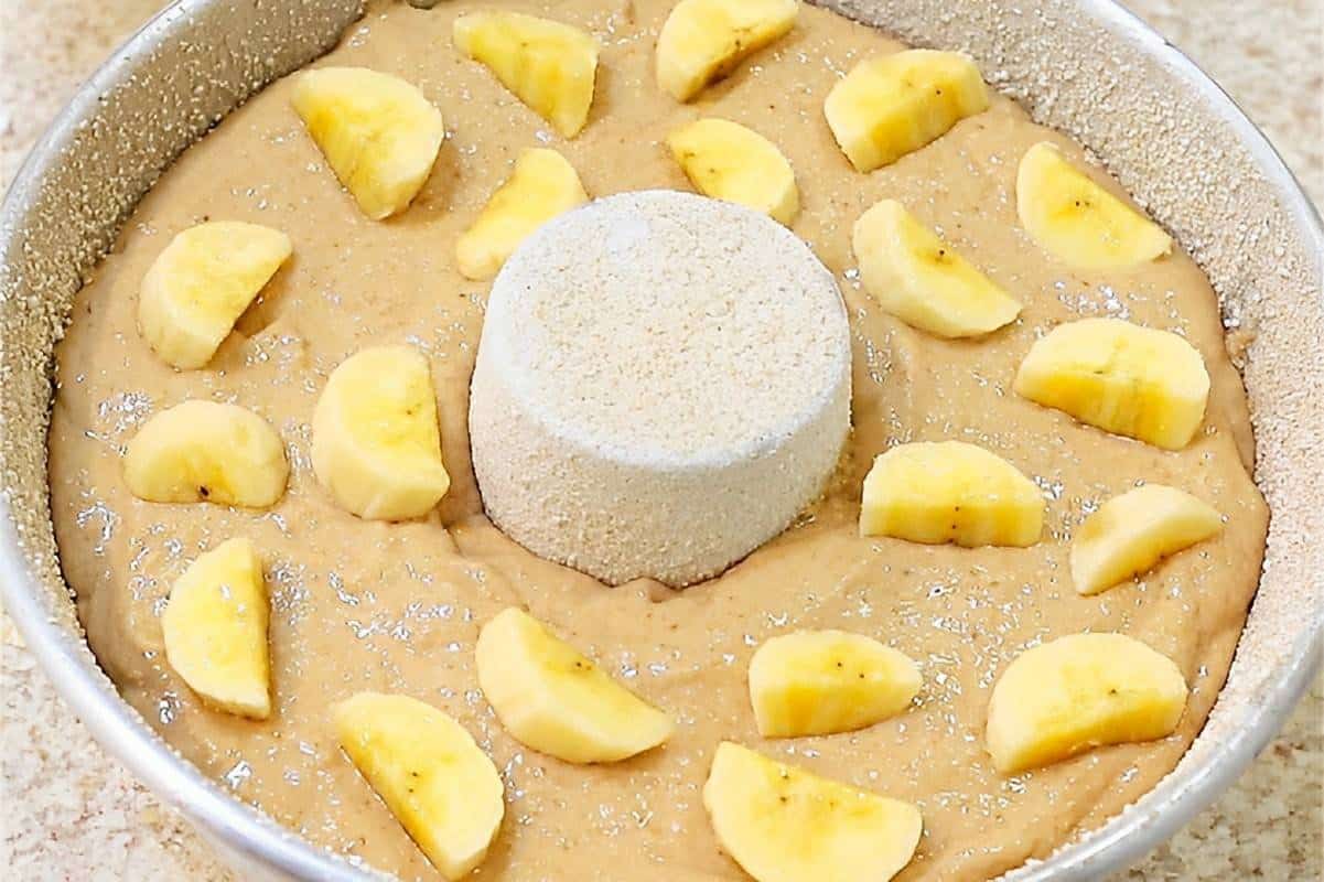 Bolo De Banana Sem Farinha De Trigo Que J Sai Do Forno Recheado