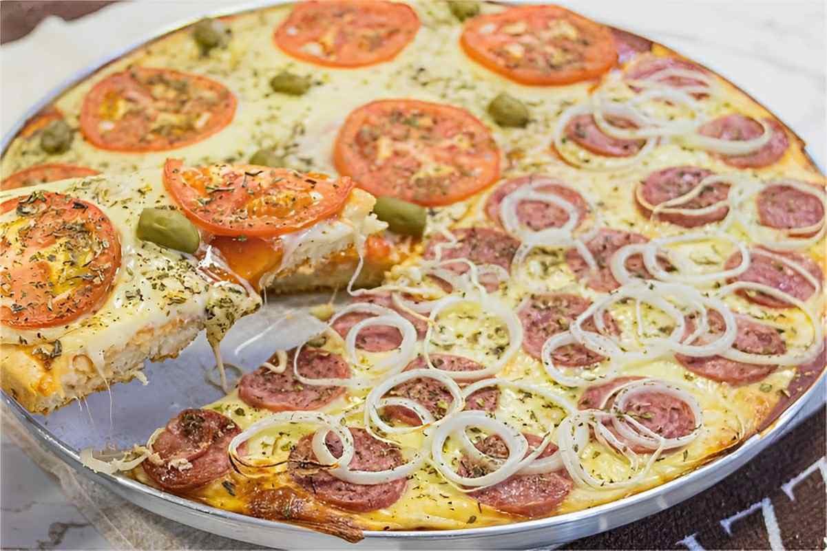 Pizza de liquidificador simples e fácil é só bater os ingredientes da