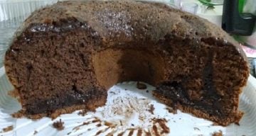 Bolo De Chocolate Cremoso - Receita Toda Hora