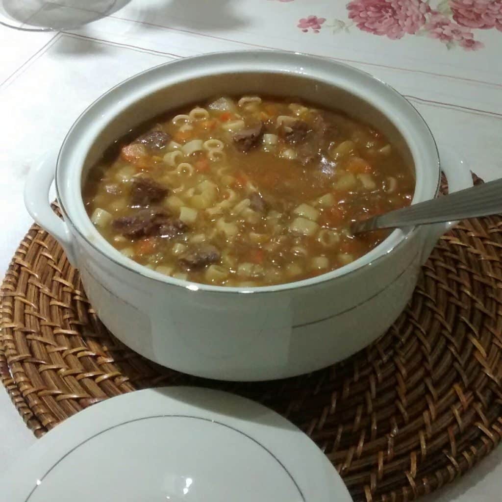 Sopa De Legumes Com Macarrao 2