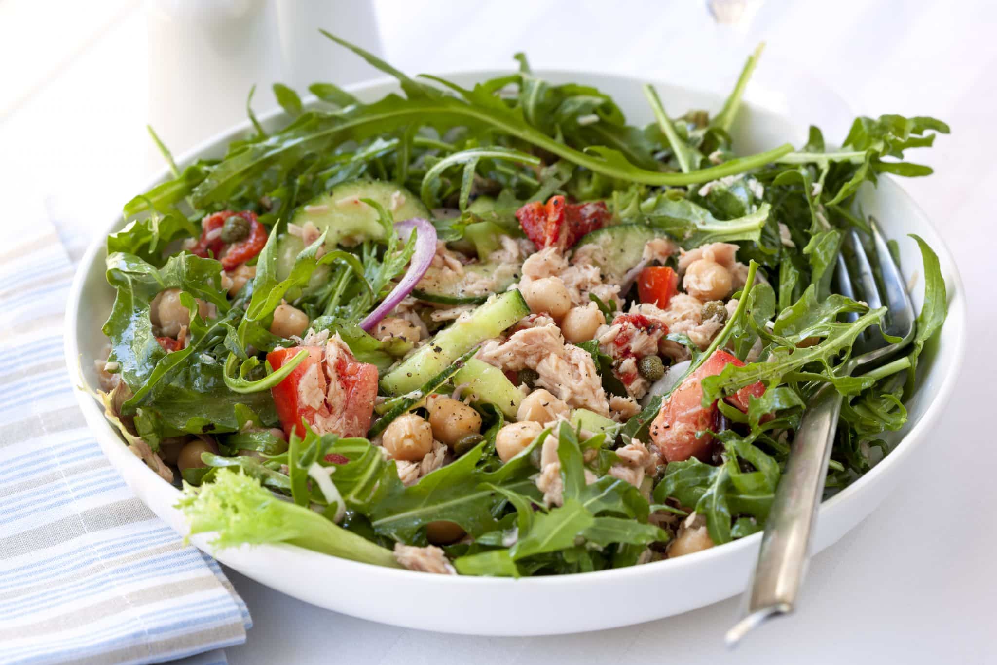 salada de grão de bico com atum receita toda hora