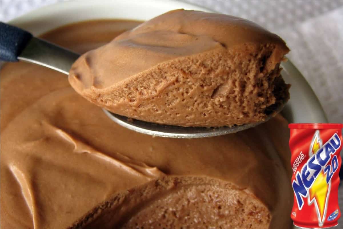 Mousse de chocolate com Nescau fácil e delicioso todo feito no