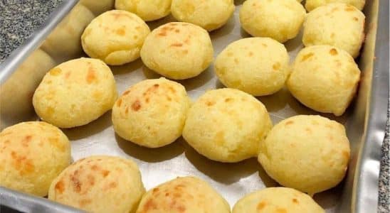 Pão De Queijo Com Goma De Tapioca