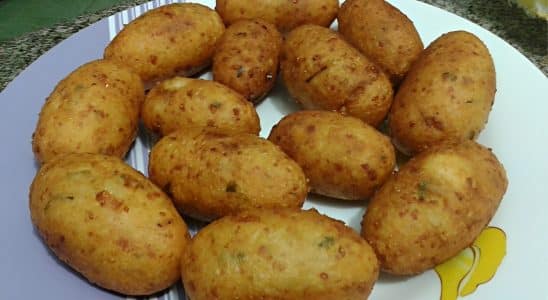 Bolinho De Aipim Recheado