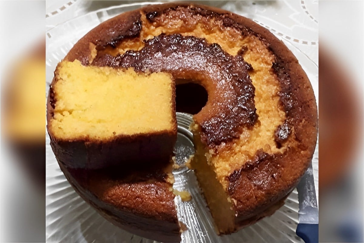 Bolo De Milho Fácil Feito Com Milho De Latinha Delicioso E Perfeito Para Seu Lanche Ou Café 2475