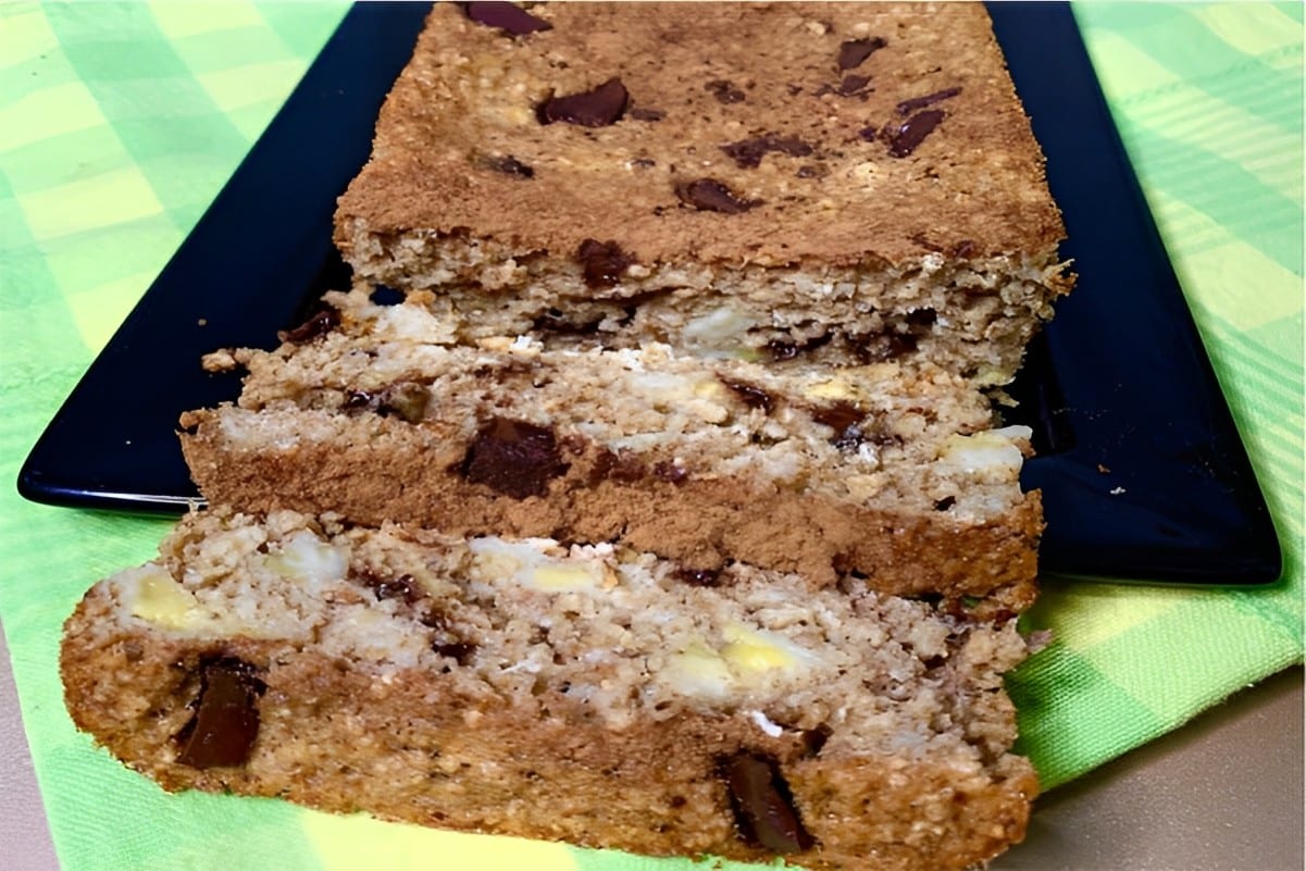 p-o-de-banana-fofinho-e-macio-perfeito-para-acompanhar-seu-caf-da