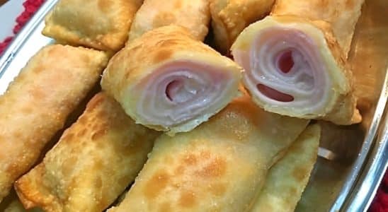 Rolinho De Pastel Com Presunto E Queijo