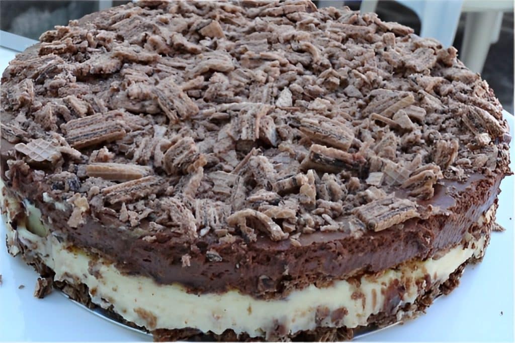 Torta De Bis Com Poucos Ingredientes