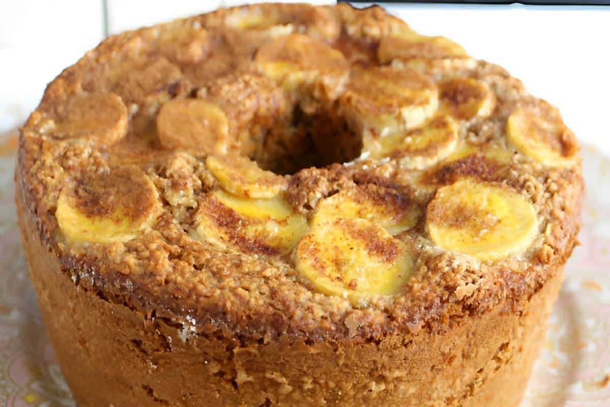 Bolo De Banana Com Aveia Fácil é Só Misturar Todos Os Ingredientes E ...