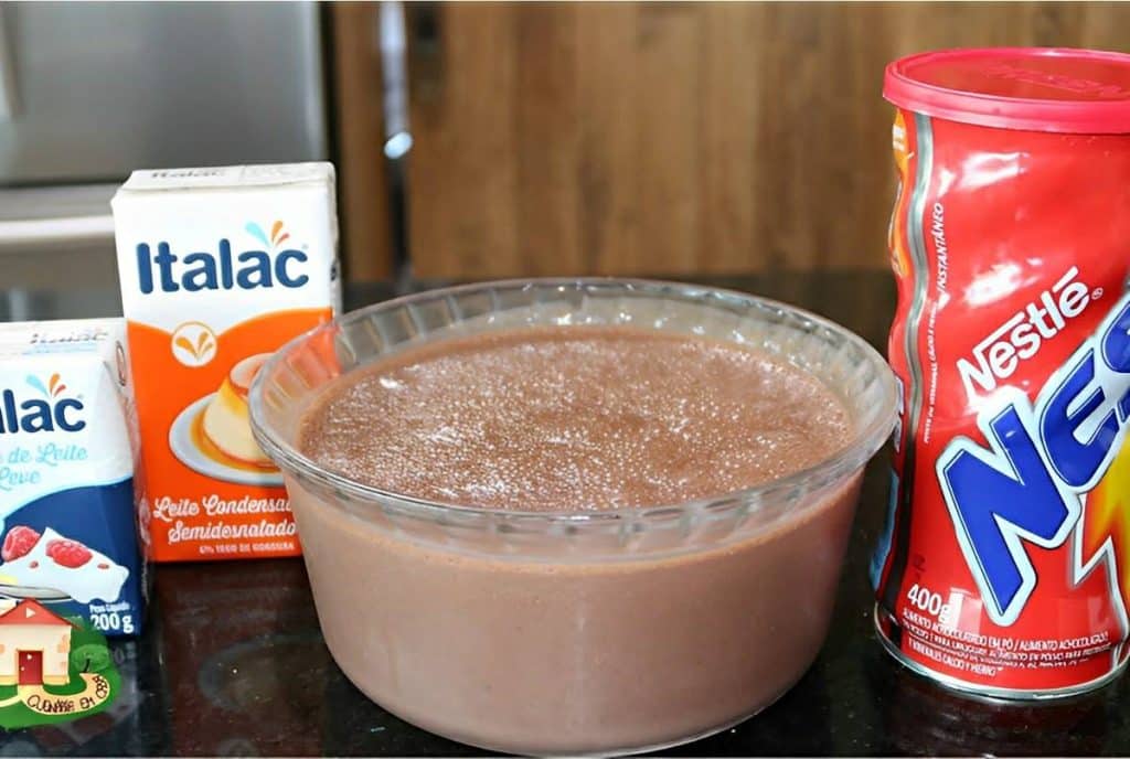 Mousse De Chocolate Com Nescau