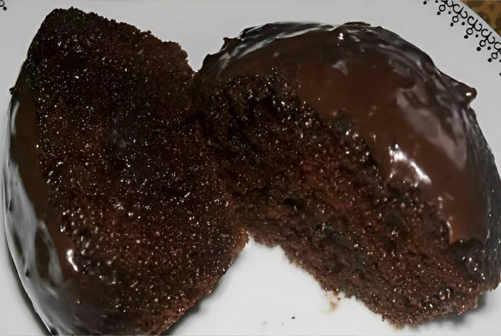 Bolo De Chocolate Molhadinho