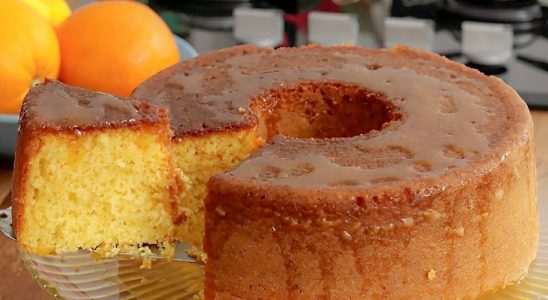 Bolo De Laranja Com Calda