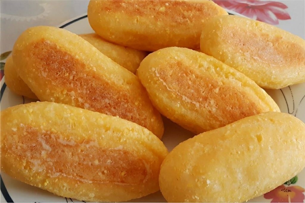 Pãozinho De Fubá