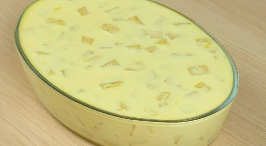 Sobremesa de abacaxi