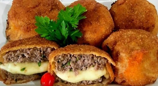 Bolinho De Carne