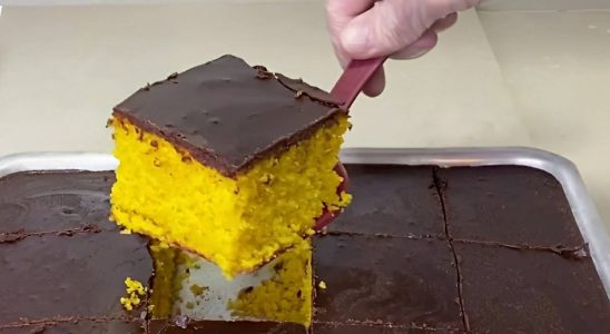 Bolo De Cenoura Com Cobertura De Casquinha