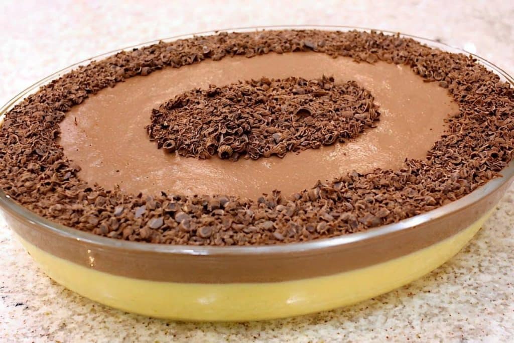 Mousse De Maracujá Com Chocolate