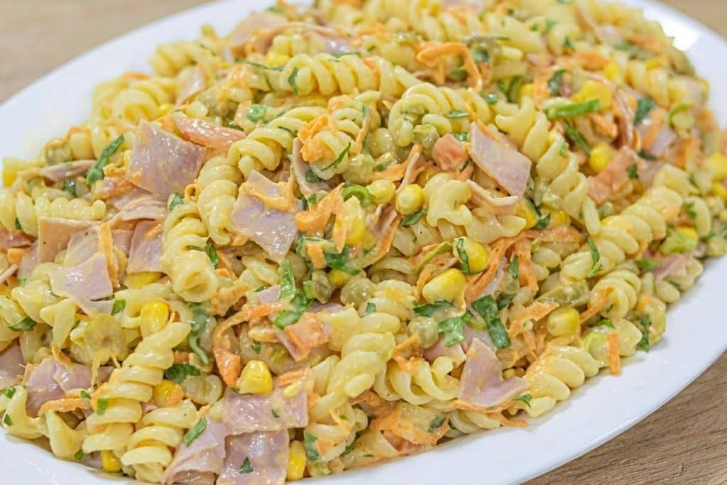 Salada De Macarrão