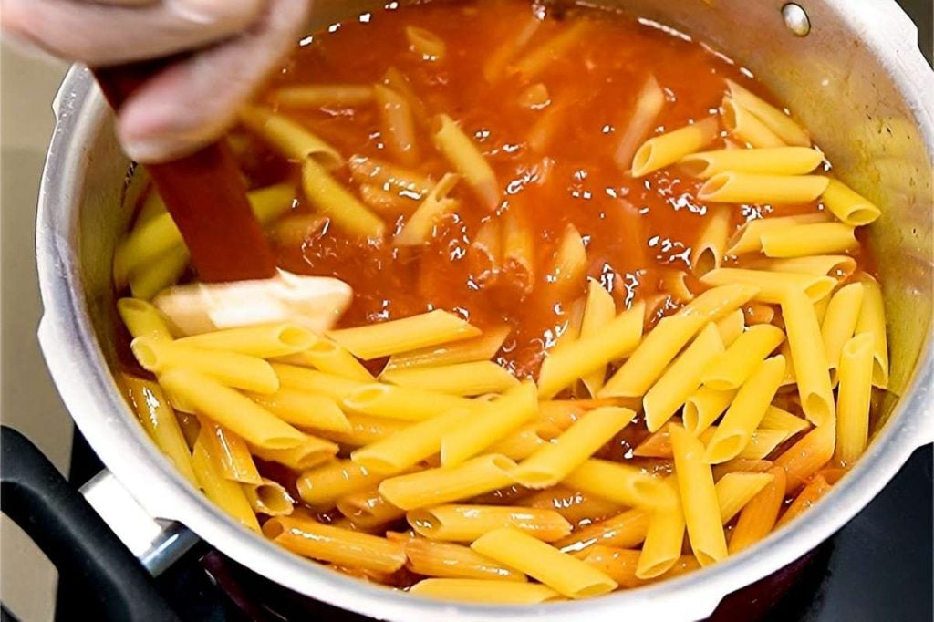 Macarrão Cremoso Na Panela De Pressão 