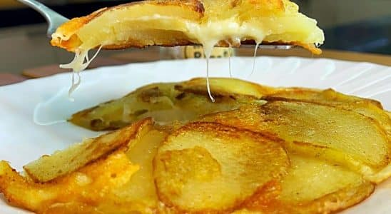 Batata Com Queijo Na Frigideira