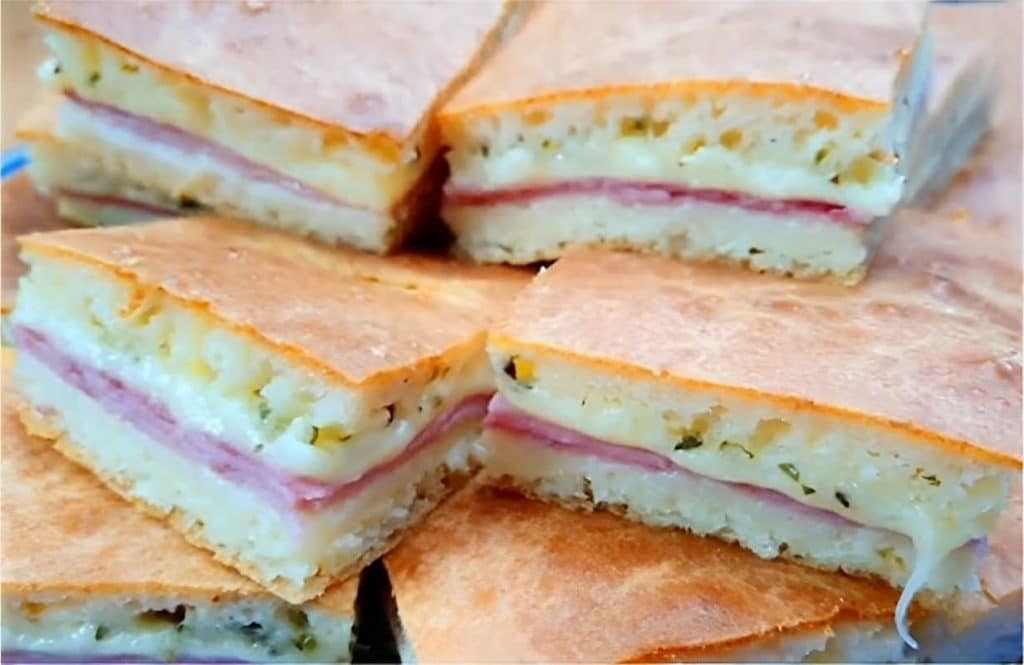 Torta De Presunto E Queijo