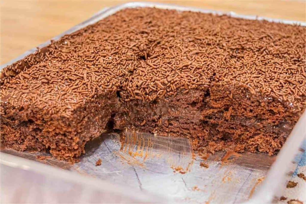 bolo de brigadeiro recheado