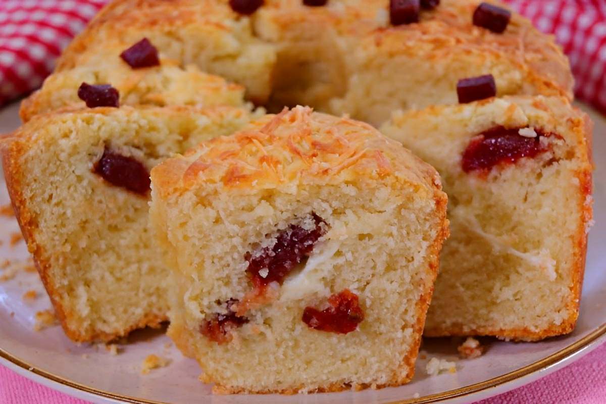 bolo de queijo com goiabada