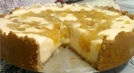 Torta De Abacaxi