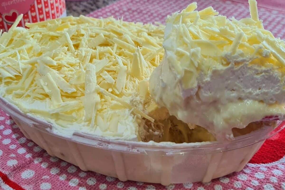 Deliciosa Sobremesa Gelada De Abacaxi Com Um Creme Secreto Delicioso