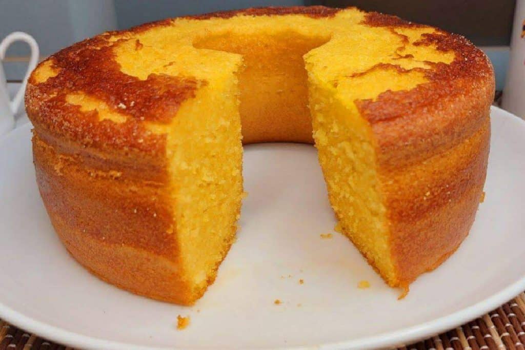 Bolo De Milho De Latinha