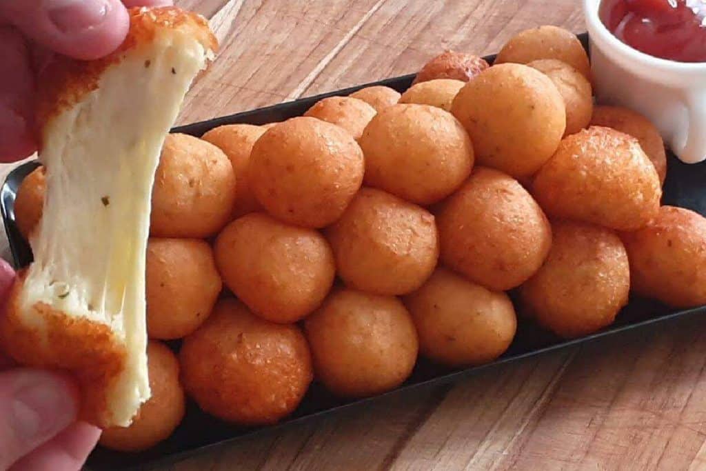 Bolinha De Queijo