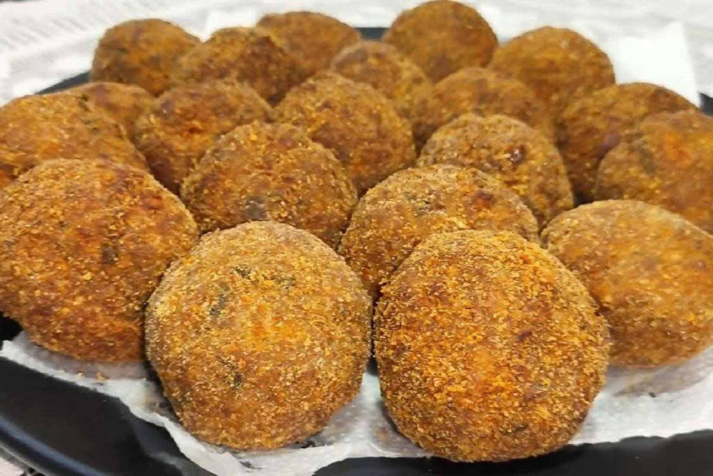 bolinho de carne