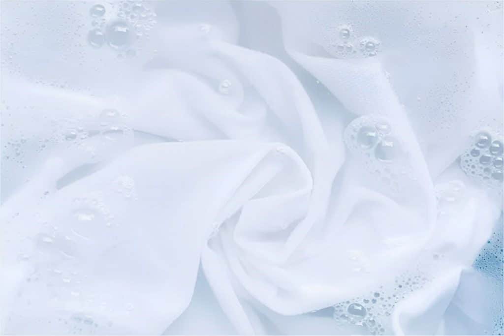 dicas para lavar toalhas brancas