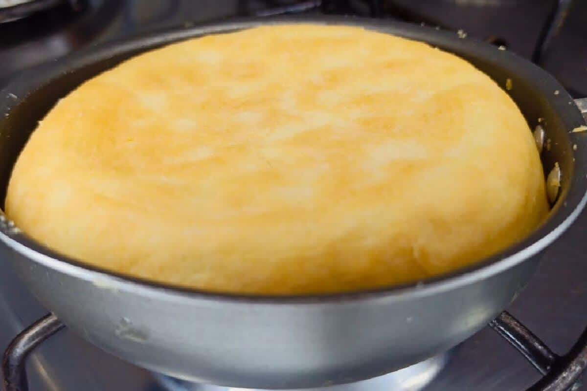 Pão Tapioca Pão de tapioca feito na panela para inovar na hora de fazer seu café da ...