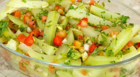 Salada De Chuchu