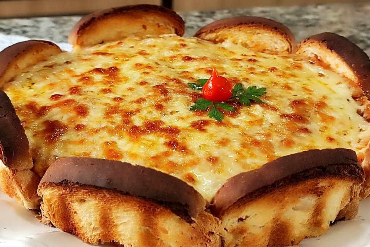 Torta De Pão De Forma Com Bastante Queijo é De Encher Os Olhos Fica Uma