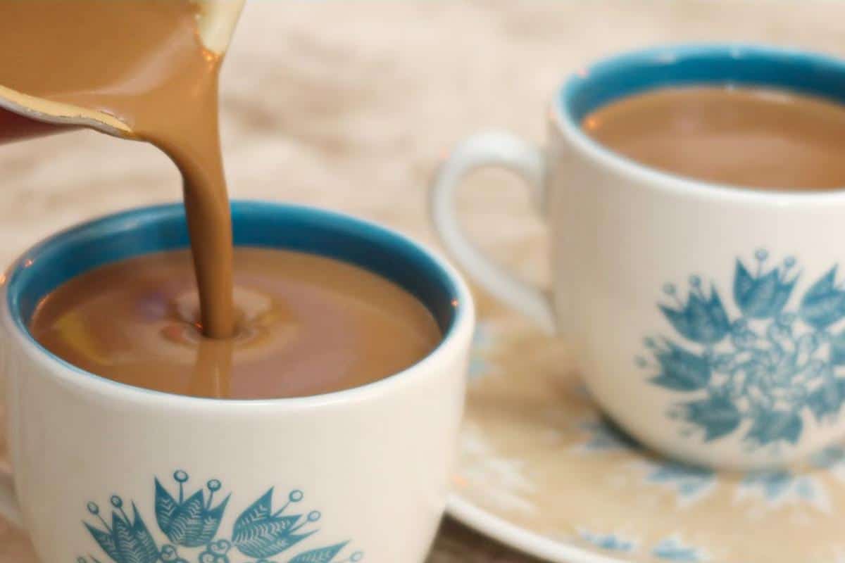 chocolate quente com café