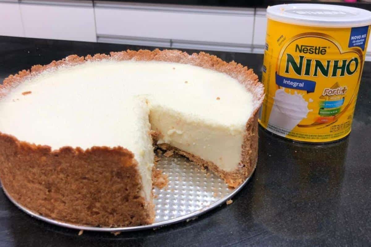 torta mousse de leite ninho