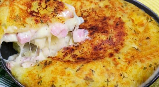 batata recheada na travessa