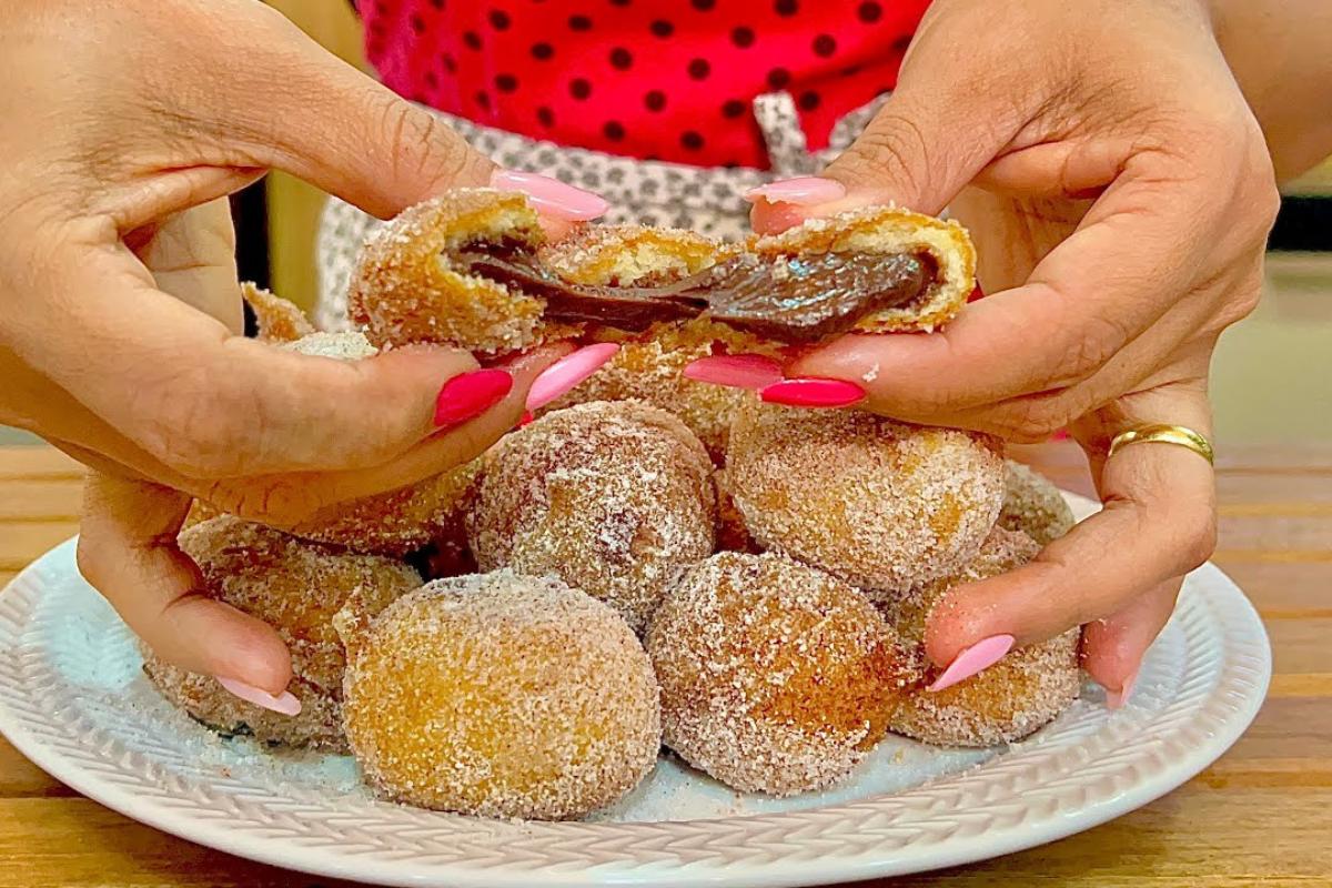 bolinho de chuva de brigadeiro