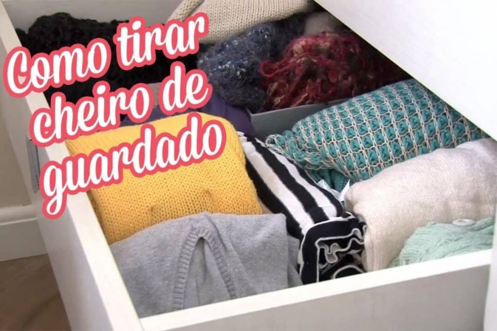 Como tirar cheiro de guardado de roupa