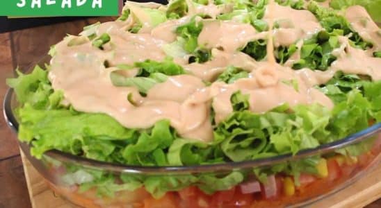 Salada Com Molho Especial