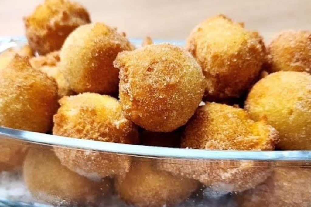 Bolinho De Chuva De Fubá