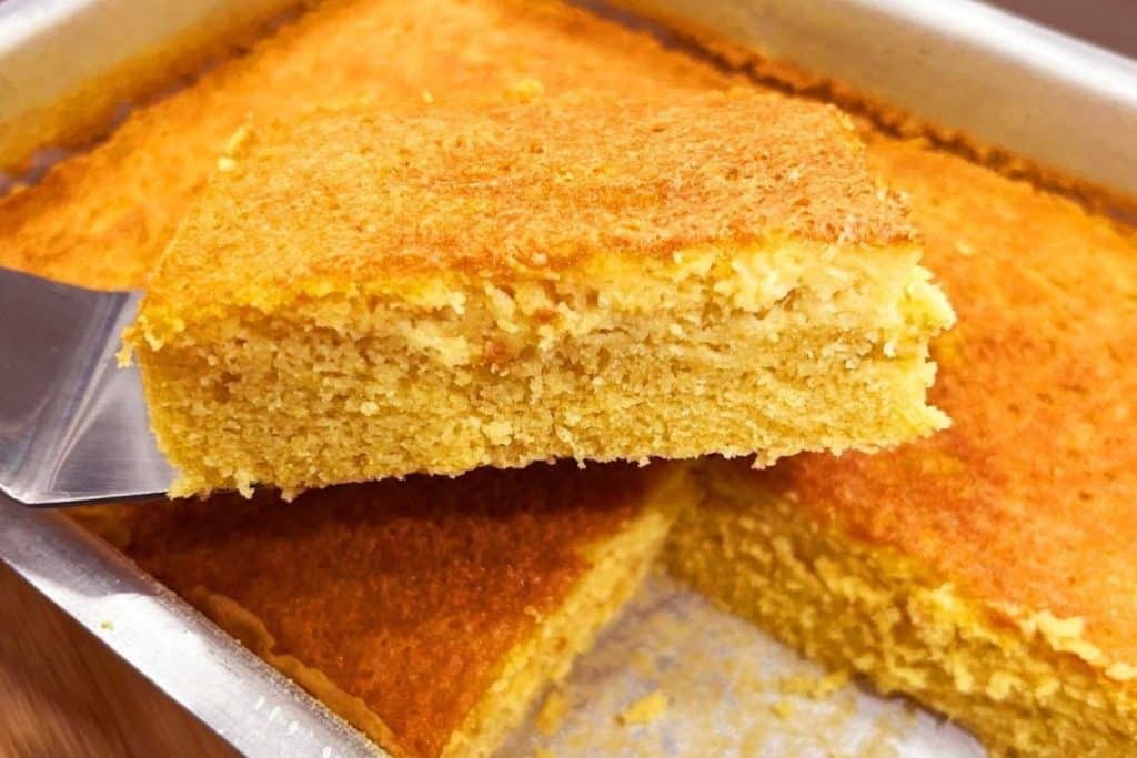 Bolo De Milho De Latinha