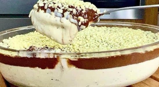 Como fazer mousse de maracujá com chocolate para sobremesa de domingo 1 mousse de maracujá