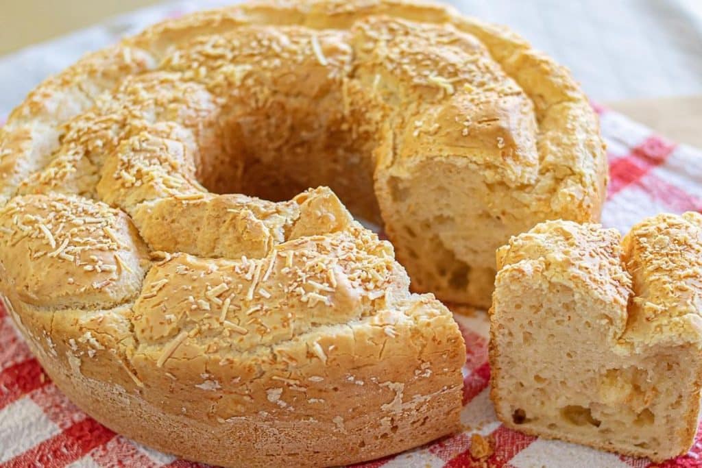 Pão De Queijo Gigante