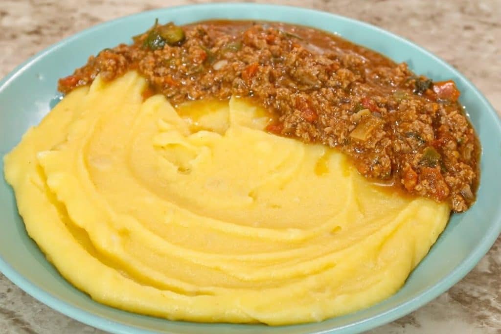 Polenta Com Carne Moída