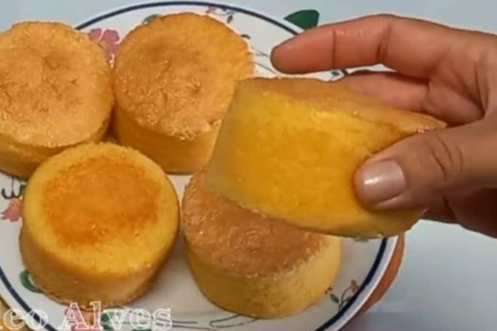 Bolinhos De Flocão