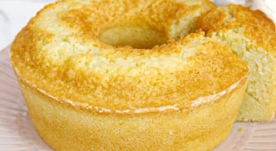 Bolo De Coco Simples